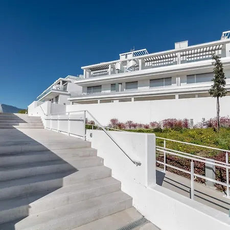 Newly Built 2-bdrm In Le Mirage Διαμέρισμα