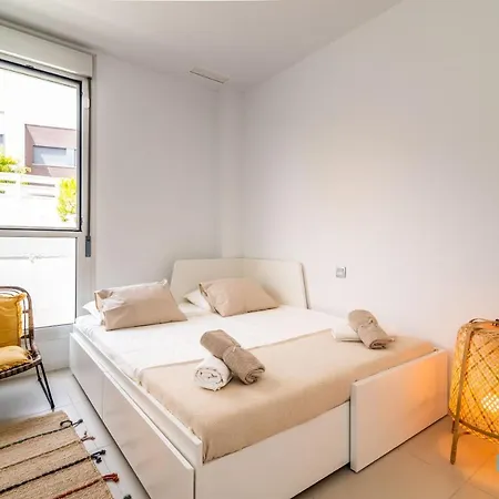 Newly Built 2-bdrm In Le Mirage * Εστεπόνα