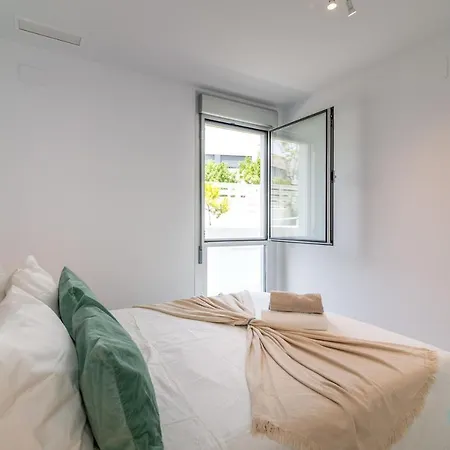 Newly Built 2-bdrm In Le Mirage Διαμέρισμα