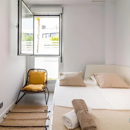 Διαμέρισμα Newly Built 2-bdrm In Le Mirage *