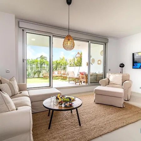 Newly Built 2-bdrm In Le Mirage * Εστεπόνα