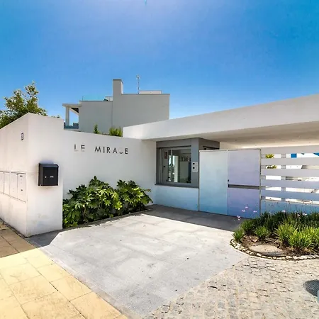 Newly Built 2-bdrm In Le Mirage