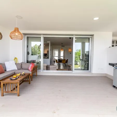 Newly Built 2-bdrm In Le Mirage *