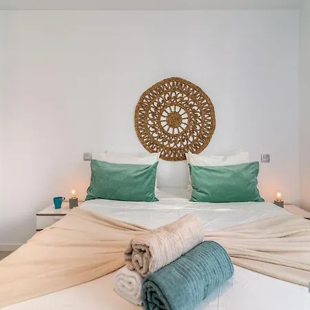 Newly Built 2-bdrm In Le Mirage Διαμέρισμα
